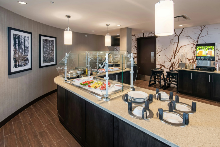 Staybridge Suites Saskatoon - University photo 31