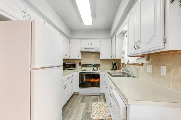 2 Bedrooms Cottage