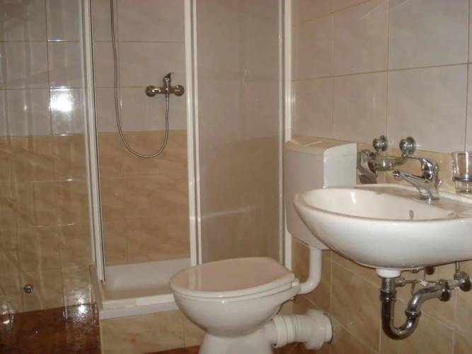1 Bedroom Apartment with balcony and with view