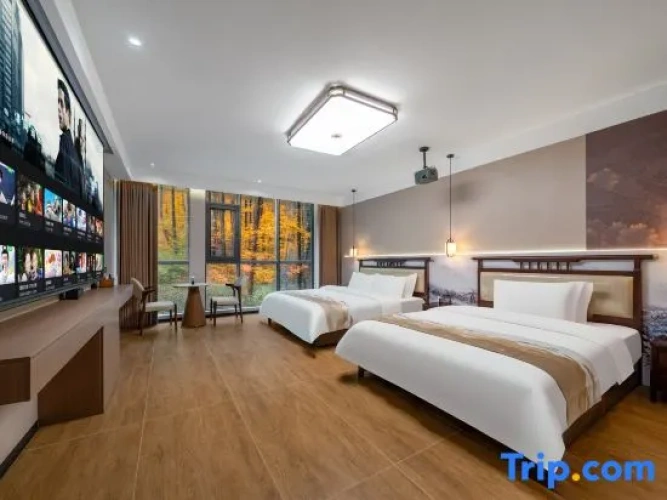 Standard Family room