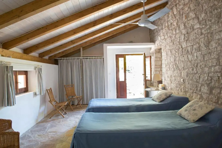 Paxos' Villa - Pool & AC