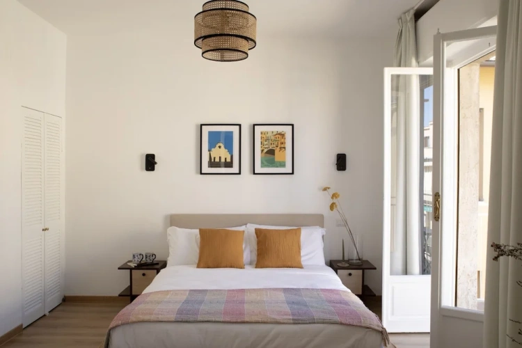 Deluxe Studio with balcony
