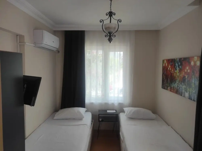 Economy Twin room