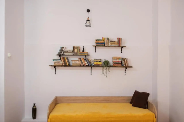Corvin and Bedroom