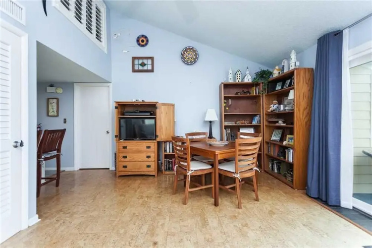 Quail Hollow B21U - One Bedroom Condo