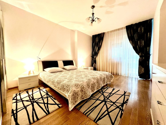 Herastrau Park Apartment