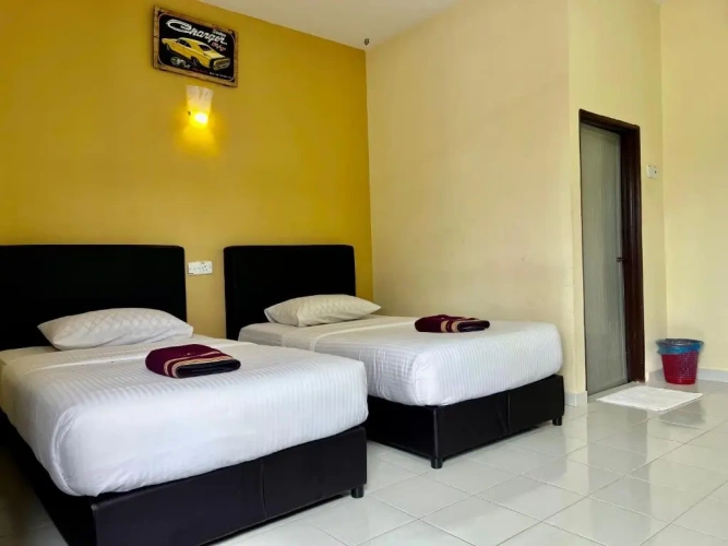 Standard Twin room