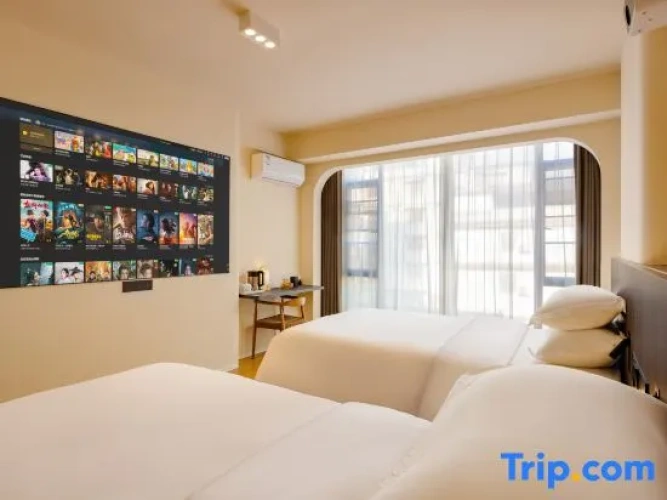 Superior Twin room with mountain view