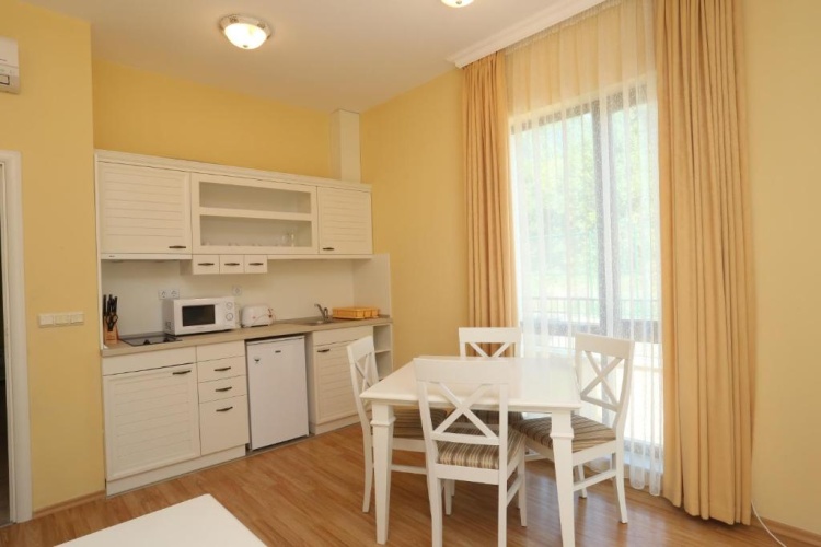 1 Bedroom Economy Apartment