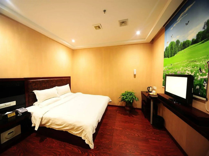 Jiangyue Hotel Changshou Branch