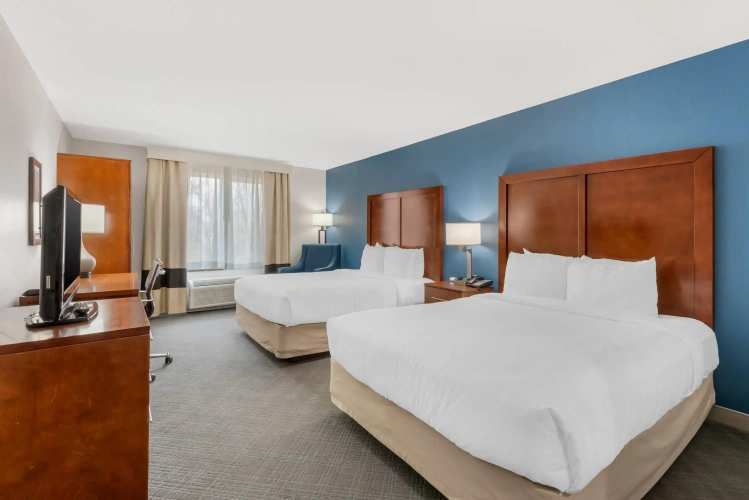 Standard Quadruple room