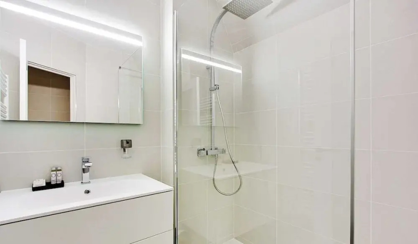 Authentic Apartment - 2br/6p - Le Marais