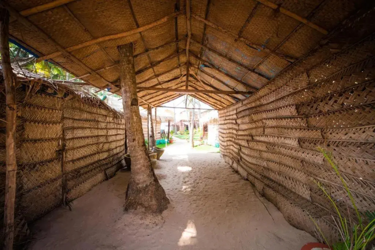 Om Sai Beach Huts
