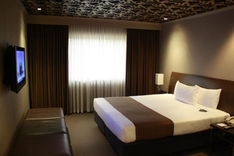 1 Bedroom Suite