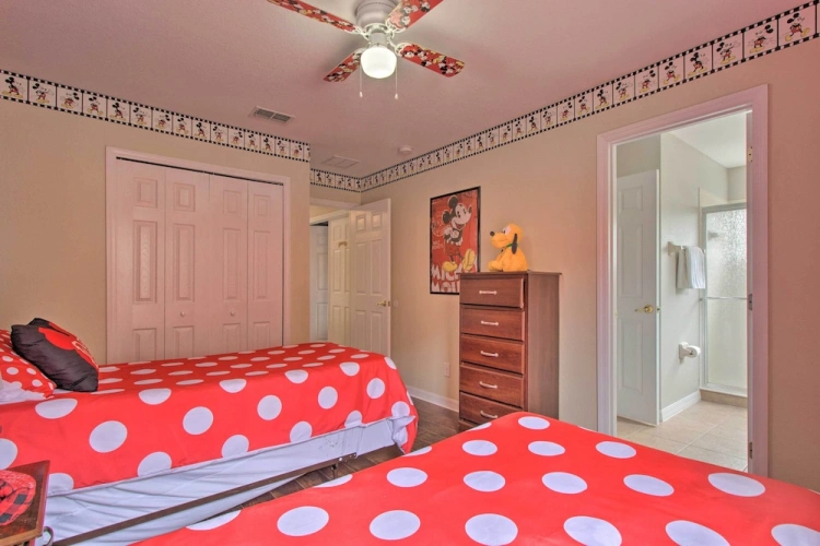 6 Bedrooms Cottage