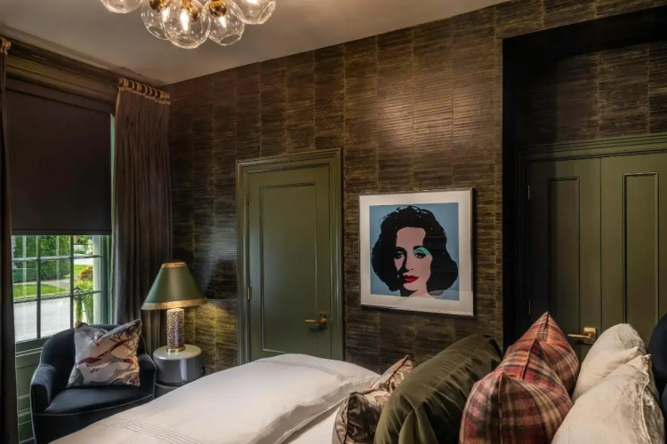 The Scotsman Hotel