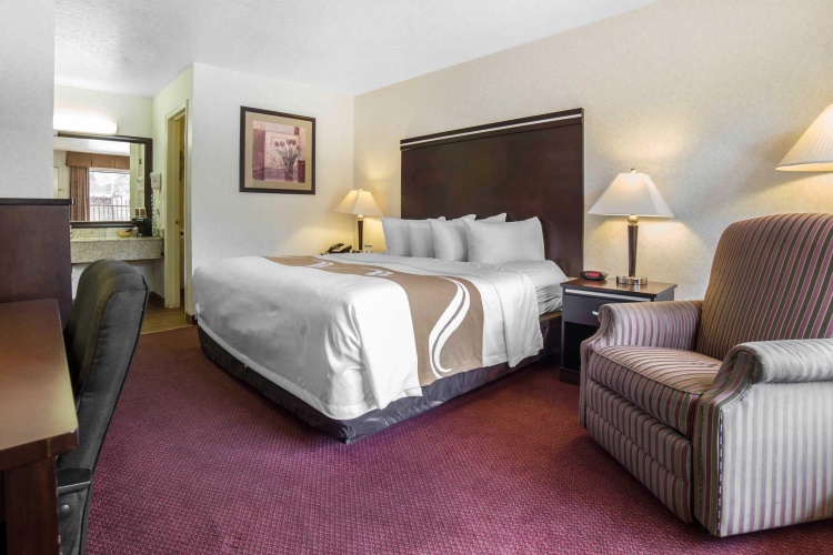 Standard Double Basement room