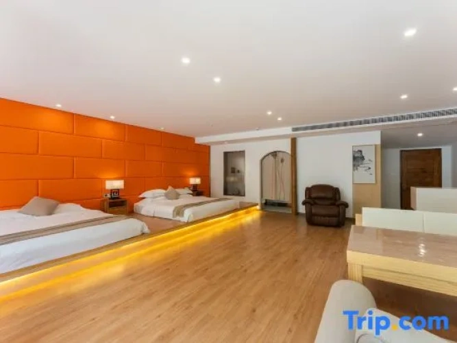 Standard Family room