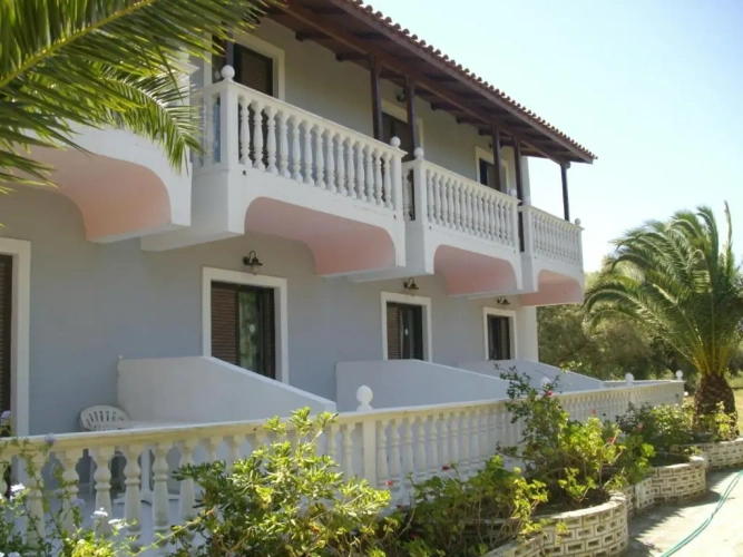 Studio with balcony and with view
