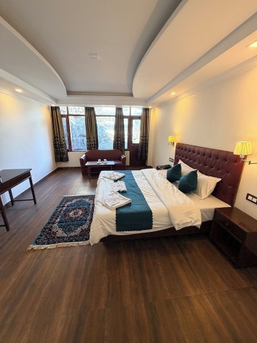 Premium room