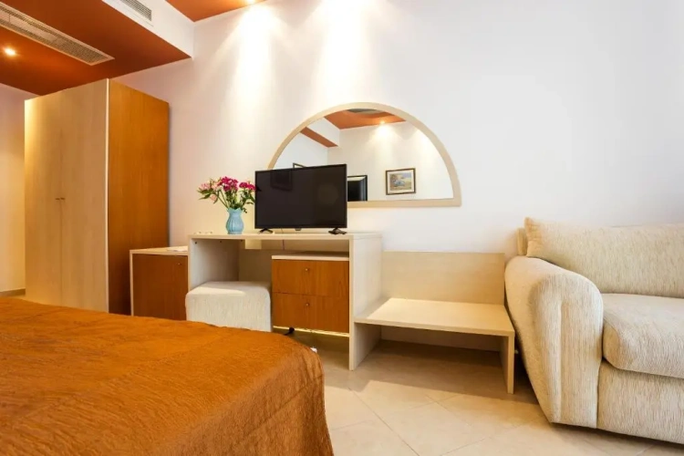 Standard Double room with balcony