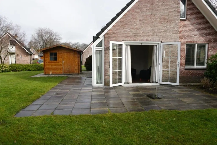 3 Bedrooms Cottage