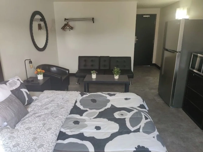 Deluxe Single room