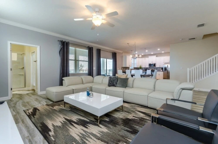Amazing House! - Champions Gate - 1509MB