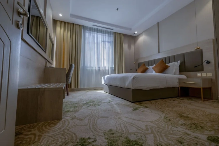 1 Bedroom Standard room with city view