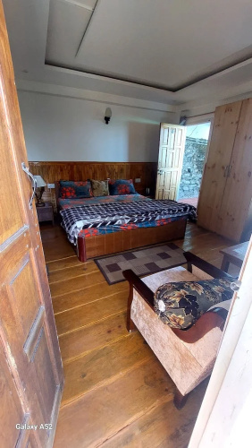 HR Stone Cottage