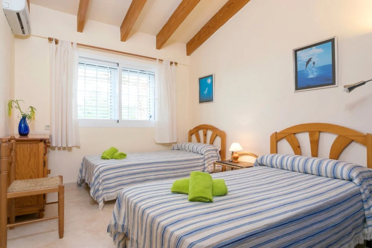 Villa Sol Post