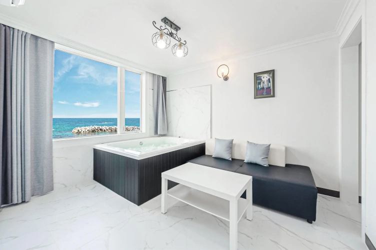 M9 Spa and Ocean View Pension