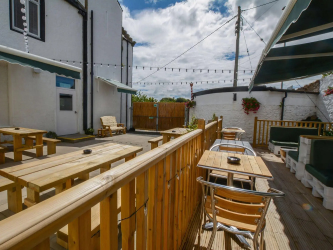 New Inn Hotel