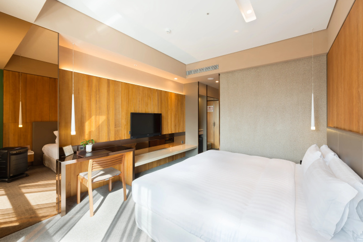Home Hotel