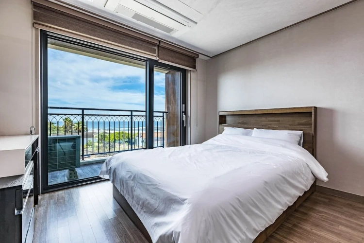 Standard Double room with sea view