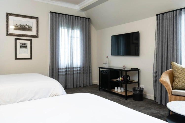 Guest rooms