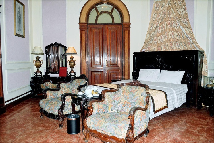 Double Suite