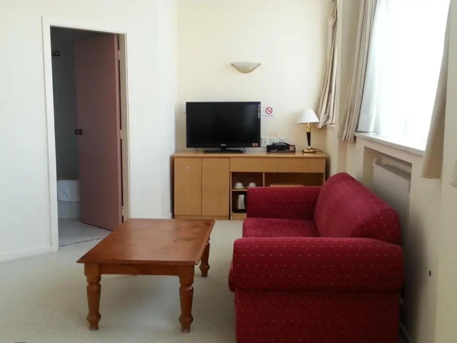 Riddiford Hotel