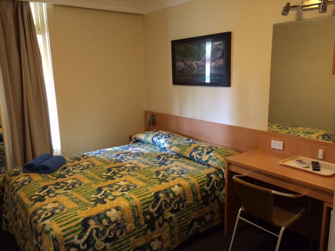 Townhouse Motel