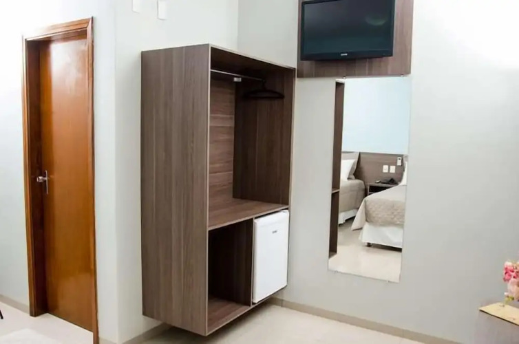 Serras HotelOver view