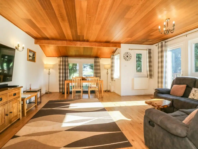 Stonewood Lodge