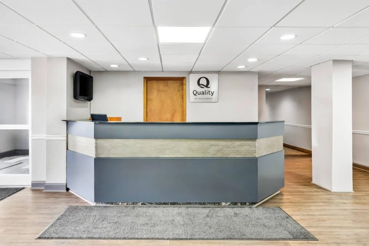 Quality Inn & Suites Bristol North