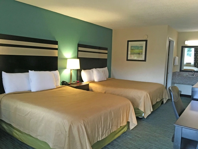 Standard Quadruple room