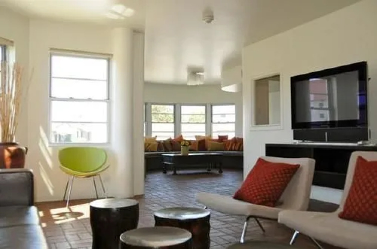 Belmont Hotel