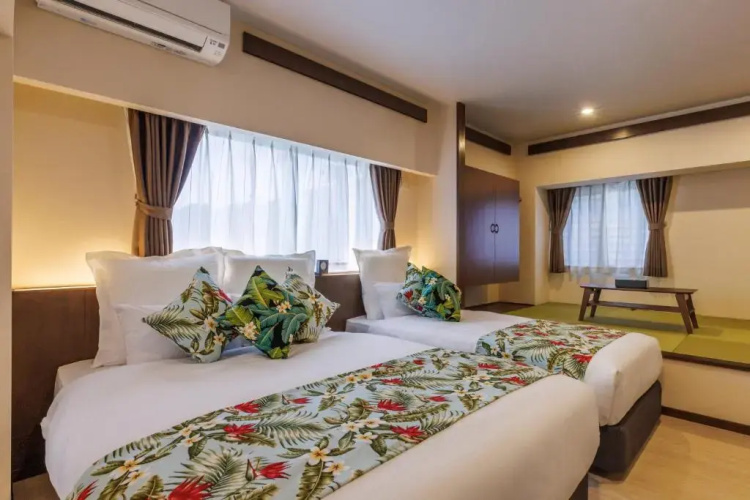 Aquaresort In Chatan