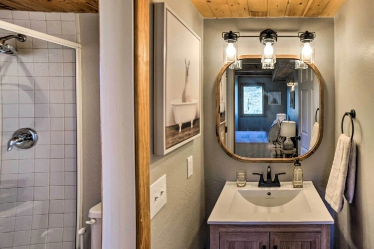 3 Bedrooms Cottage