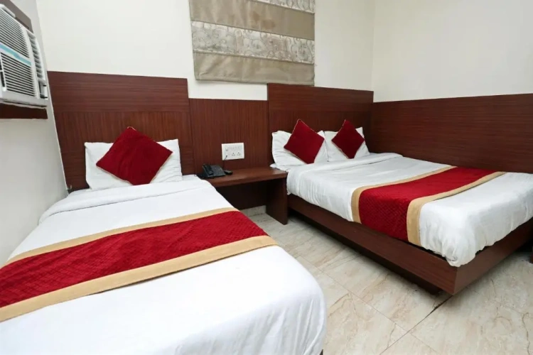 Deluxe Triple room