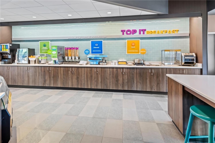 Tru By Hilton Kansas City Airport photo 23