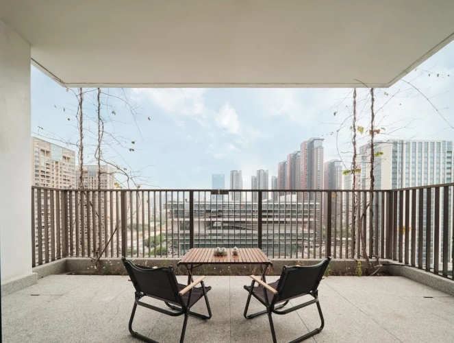 2 Bedrooms Deluxe room with balcony