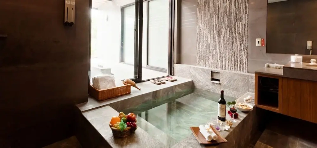 Standard Quadruple Family room